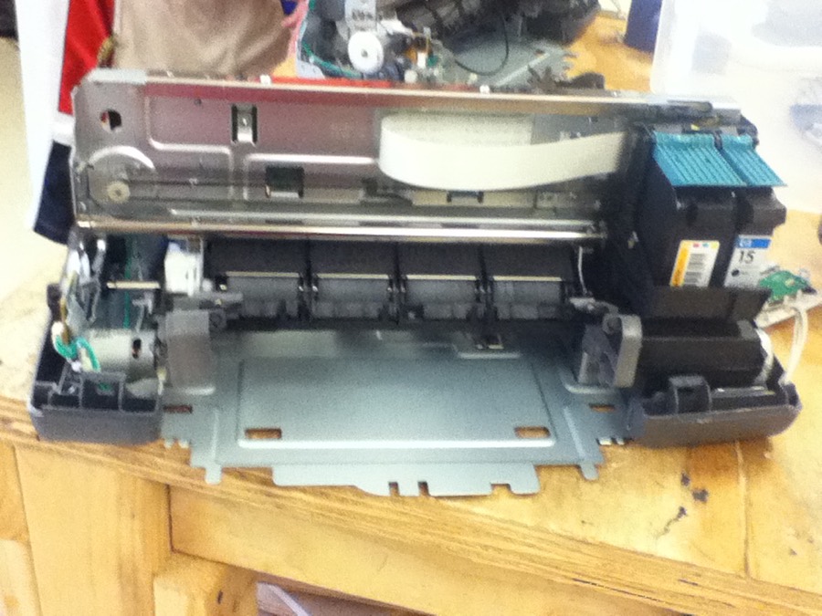 Printer: Puts text and images from the computer onto paper | Inside the ...